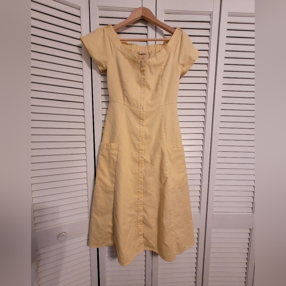 Hem & Thread Yellow Button-Down Midi Dress